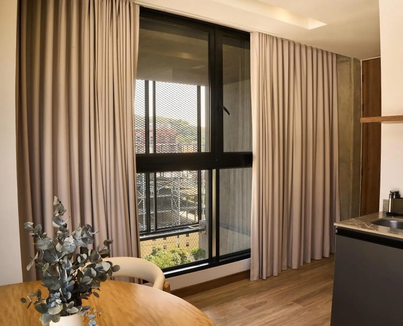 Hype States Cali Aparthotel 0*,  Colombia