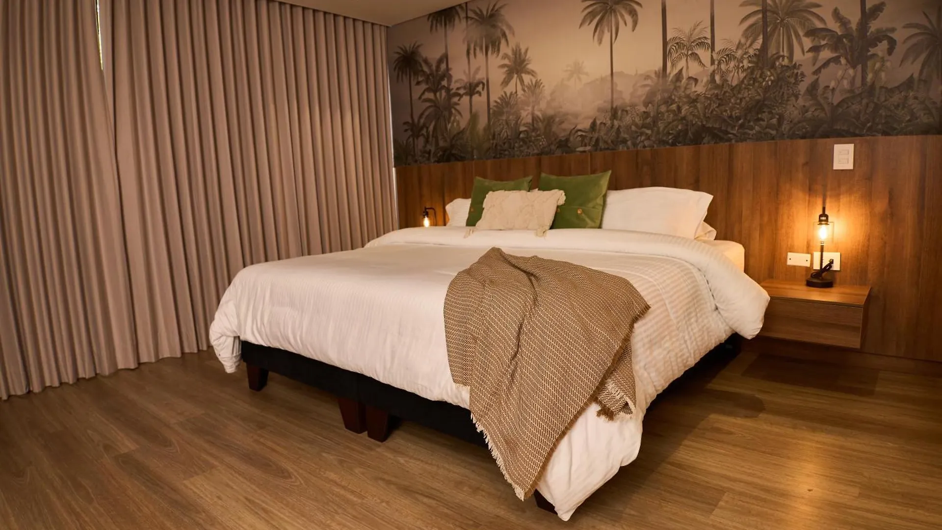Hype States Cali Aparthotel
