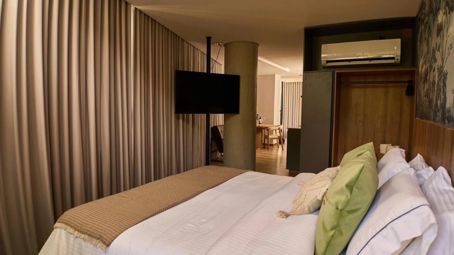 Hype States Cali Aparthotel